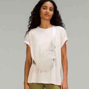 NWT, "White opal" 1L. "Everywhere belt bag", By "Lululemon" 🤍💫